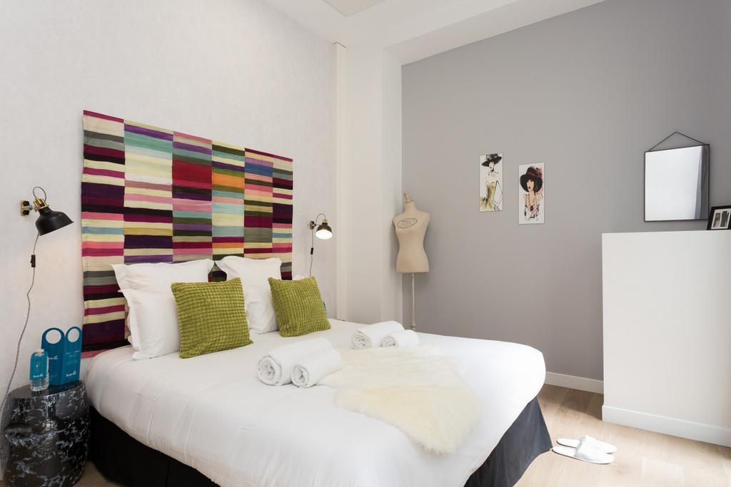 Apartemen 96 m² dengan 3 kamar tidur dan 1 kamar mandi pribadi di 2nd - Louvre - Bourse Paris Bagian luar foto