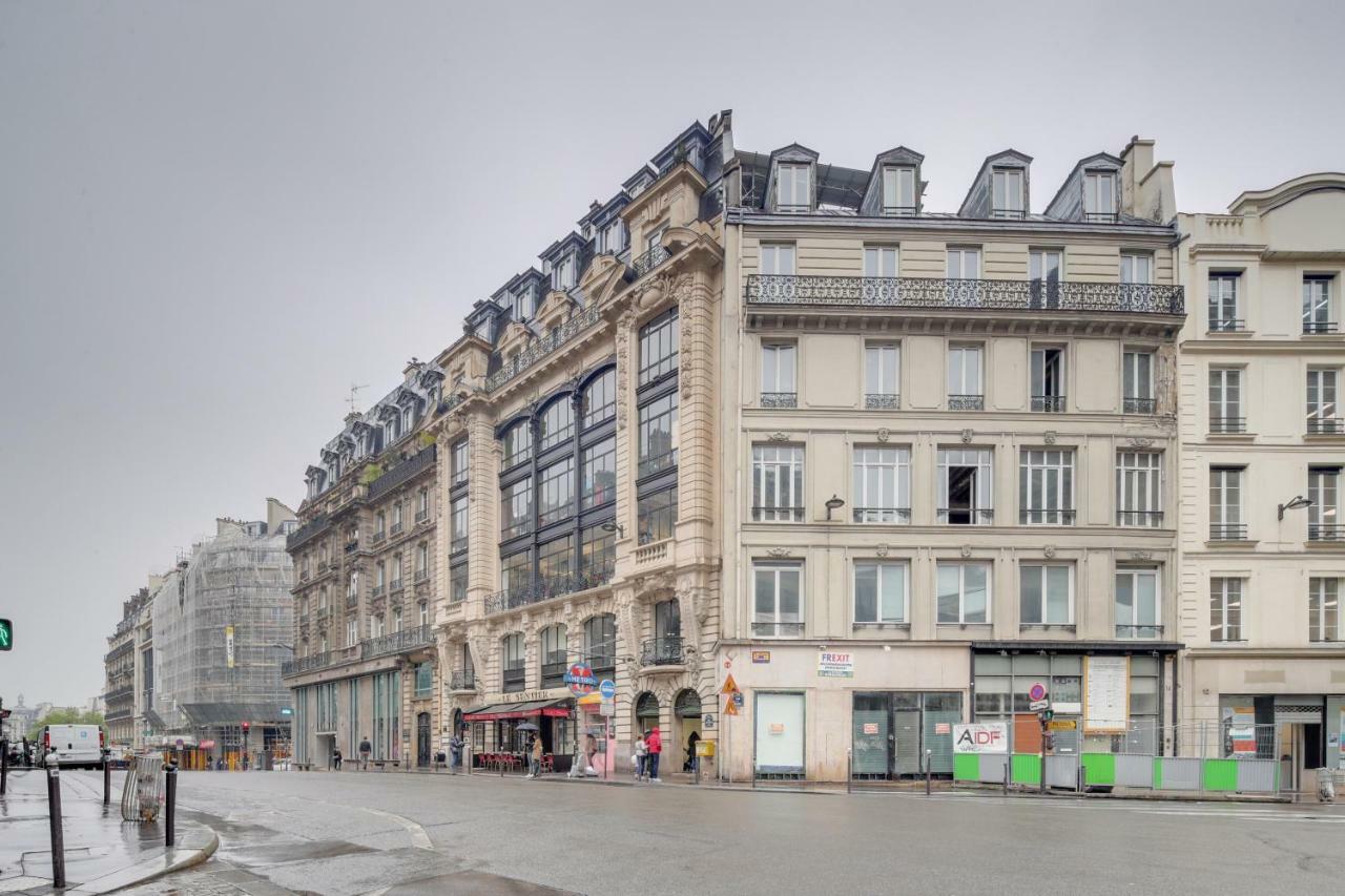 Apartemen 96 m² dengan 3 kamar tidur dan 1 kamar mandi pribadi di 2nd - Louvre - Bourse Paris Bagian luar foto